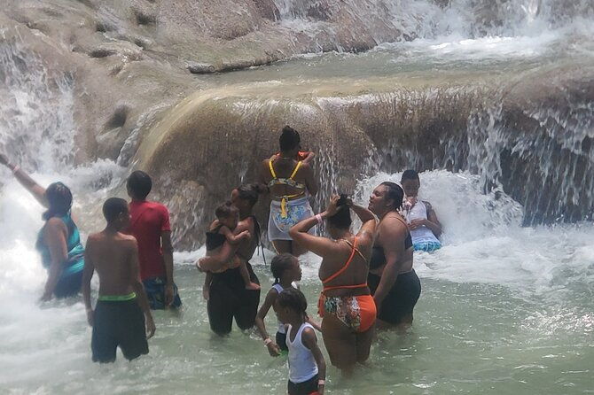 full-day-guided-tour-to-dunns-river-falls-shopping-with-lunch