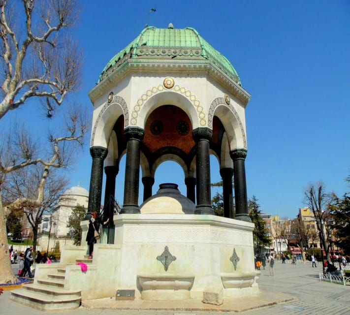 full-day-hagia-sophia-hippodrome-iron-church-balatboat-tour