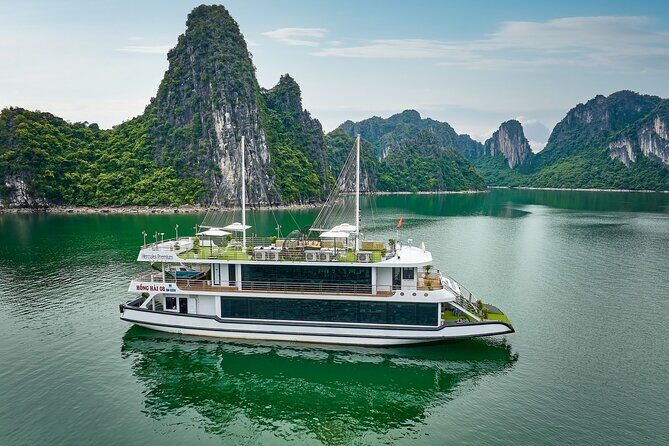 Full-Day Halong Bay Islands and Cave Tour by Transfer Expressway - FAQ