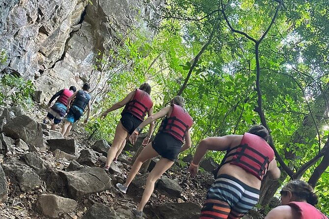 full-day-hike-to-la-leona-waterfall-tubing-combo