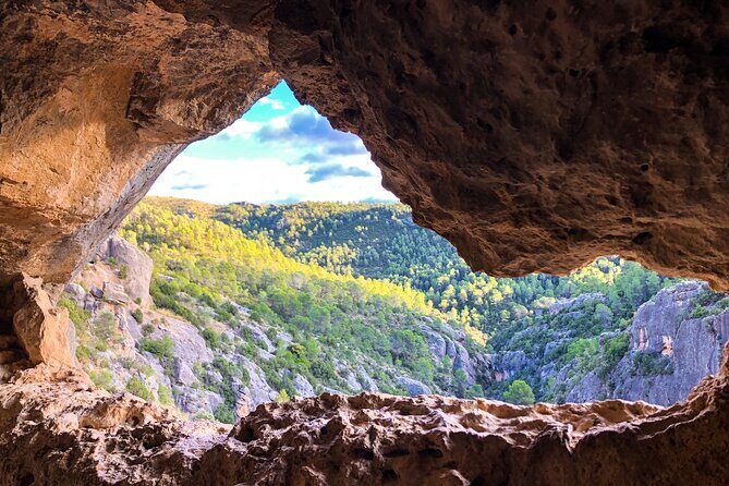 Full-day Hiking at Ruta the Aqua across Pena Cortada - Final Thoughts: Who Will Love This Tour?