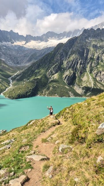 Full-Day Hiking Swiss Alps and Lake with Pick-up - Discovering the Adventure: What the Day Looks Like
