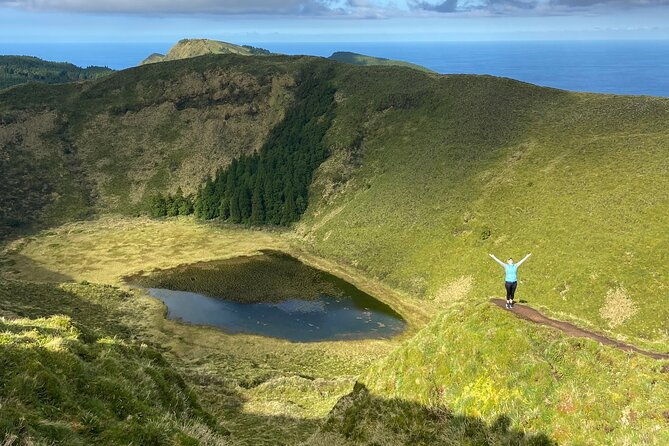 full-day-hiking-trail-sete-cidades-and-ferraria