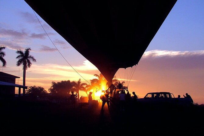full-day-hot-air-balloon-experience-in-boituva-with-transport-and-accommodation