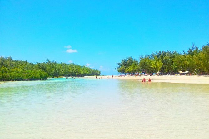 Full Day Ile aux Cerfs Speedboat Trip With Hotel Transfers (Private or Shared) - Is This Tour Worth It?