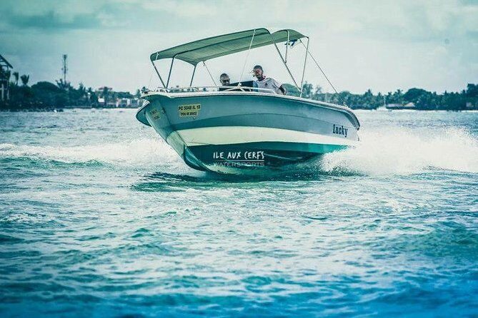Full Day Ile aux Cerfs Speedboat Trip With Hotel Transfers (Private or Shared) - Who Should Consider This Tour?