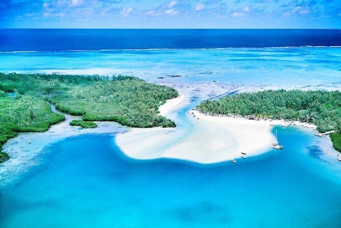 Full Day Ile aux Cerfs Speedboat Trip With Hotel Transfers (Private or Shared) - The Sum Up