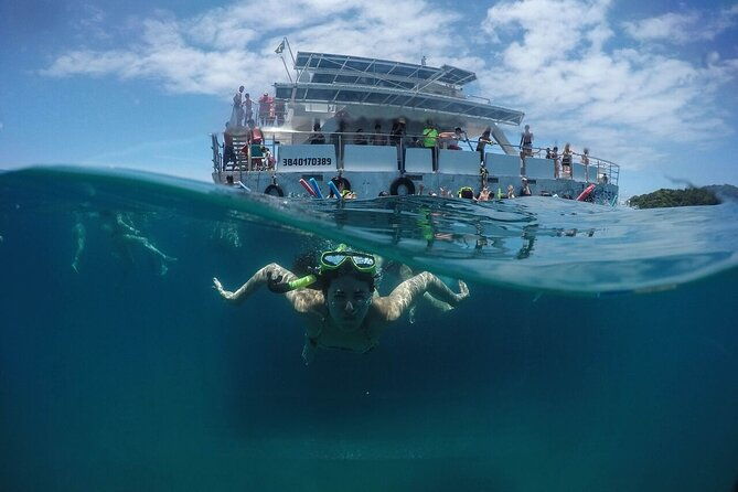 full-day-in-buzios-with-catamaran-tour-and-lunch