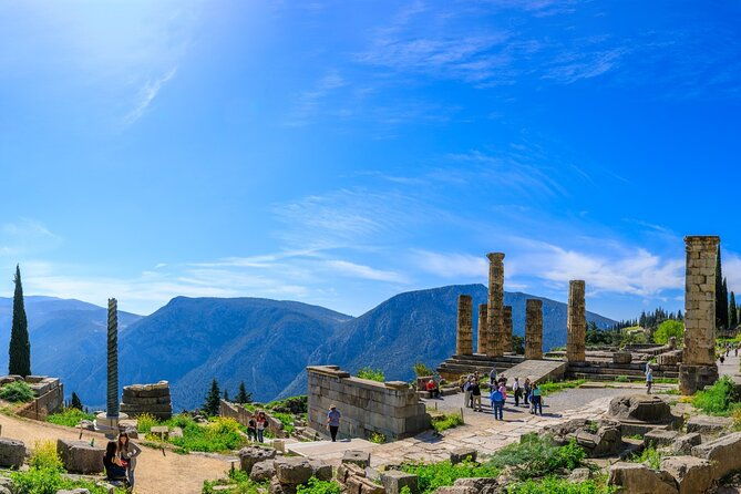 full-day-in-delphi-livadia-live-the-myths