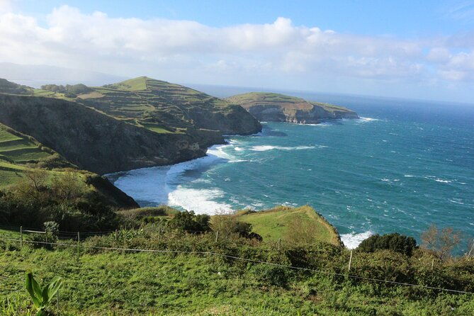 full-day-jeep-tour-to-furnas