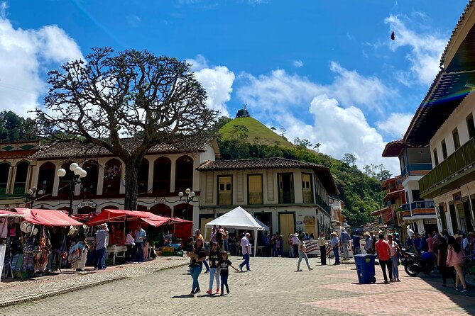 full-day-jerico-pueblo-near-medellin-coffee-chiva-tour