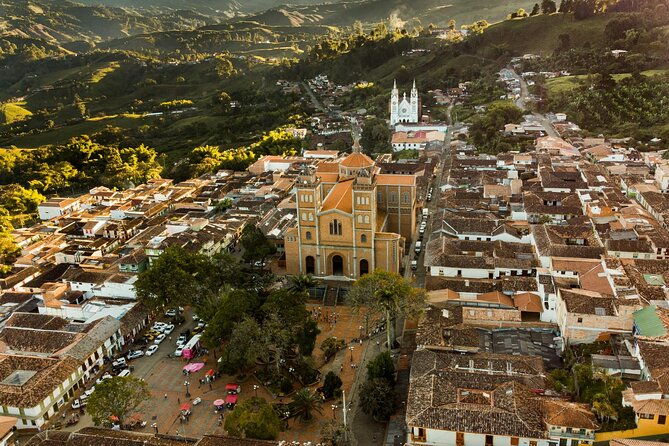 full-day-jerico-pueblo-near-medellin-coffee-chiva-tour