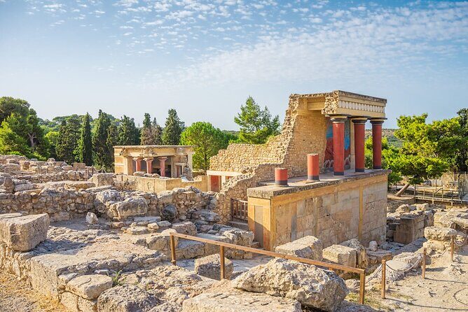 Full-Day Knossos and Heraklion Tour from Chania and Rethymno - Who Should Book This Tour?