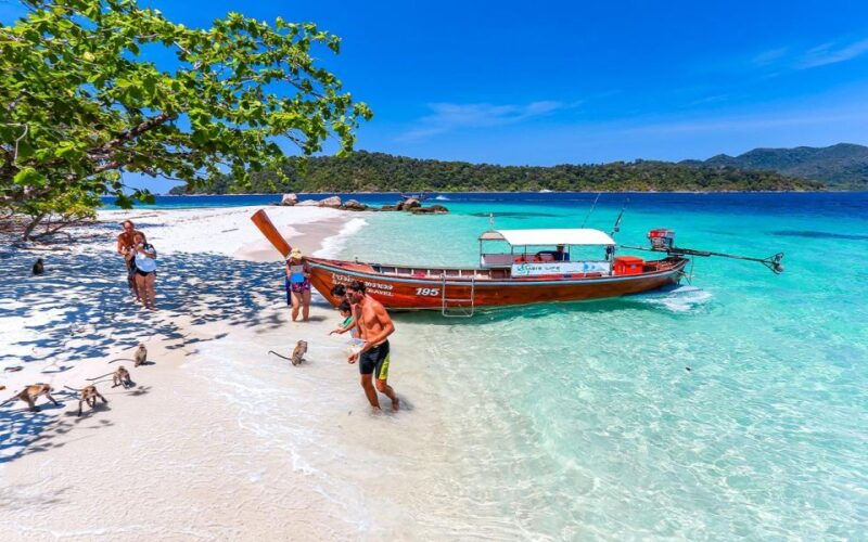 full-day-koh-lipe-7-points-snorkeling-experience-with-lunch