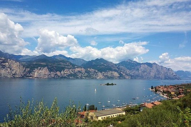 full-day-lake-garda-and-desenzano-del-garda-from-milan-small-group-tour