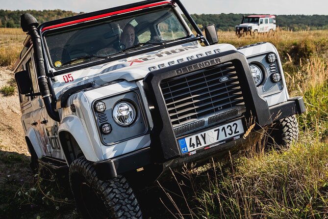 full-day-land-rover-driving-off-road-experience-prague