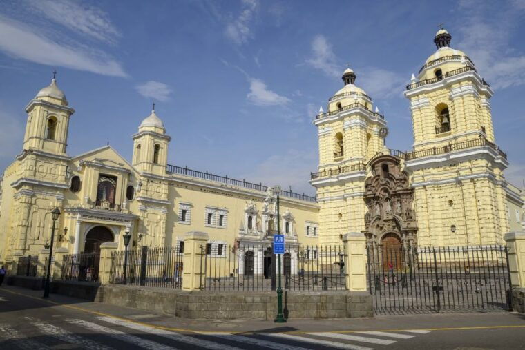 full-day-lima-a-culinary-historic-traditional-city
