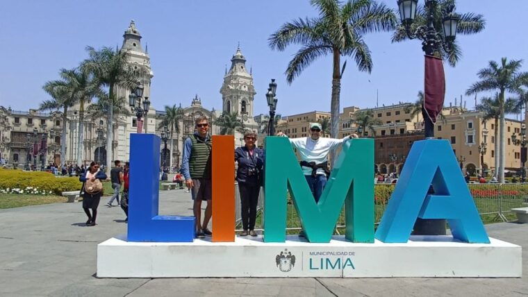 full-day-lima-local-market-citytour-barranco-miraflores