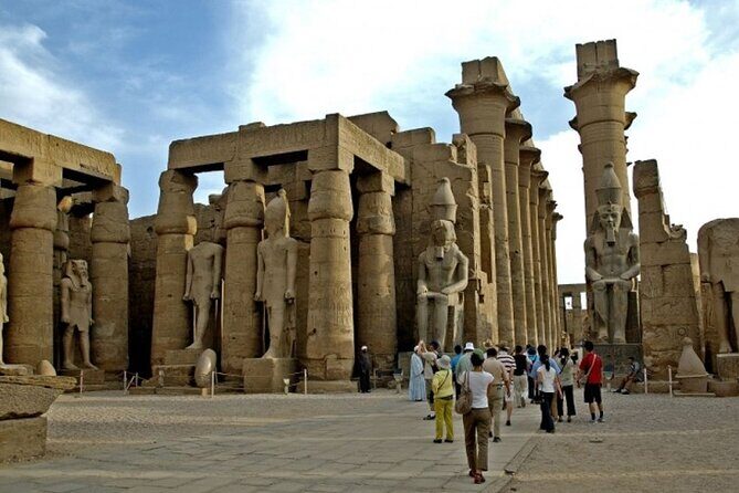 Full-Day Luxor private Tour from Cairo by Plane with Lunch - The Great Karnak Temple: A Monumental Marvel