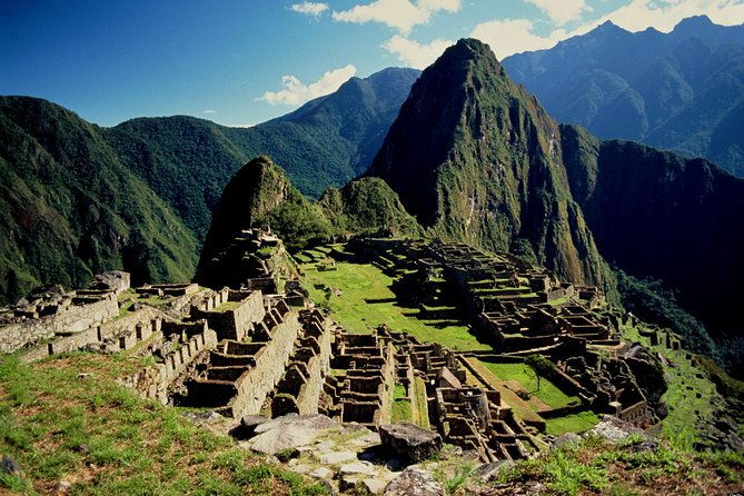 full-day-luxury-tour-to-machu-picchu-by-premium-train