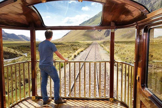 full-day-luxury-train-from-cusco-to-puno