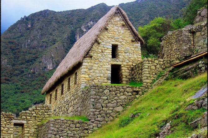 full-day-machupicchu-tour-small-group