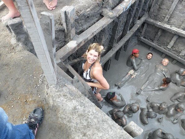 full-day-mud-volcano-from-cartagena