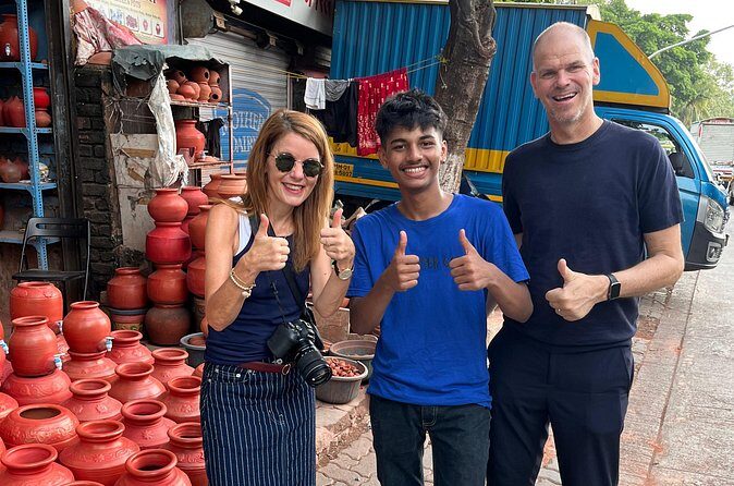 Full Day Mumbai City Tour and Dharavi Slums - Authenticity and Local Life