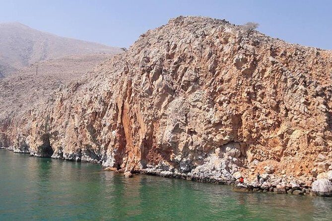 Full Day Musandam Cruise with Lunch and Snorkelling from Dubai - Return to Dibba Port and the Journey Back