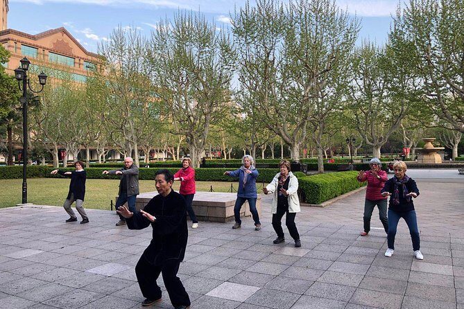 Full-Day Old Shanghai City Lifestyle and Culture Private Tour with Lunch - Exploring Shanghai’s Neighborhoods and Hidden Corners