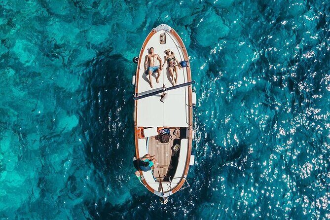 Full day on a private boat to discover Capri - The Faraglioni