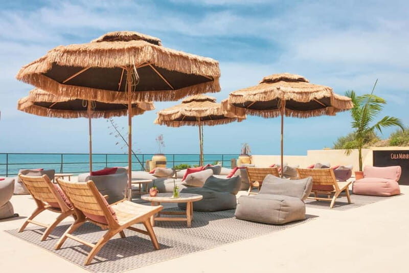 Full Day Pass to Cala Manbrù Beach Club - FAQs
