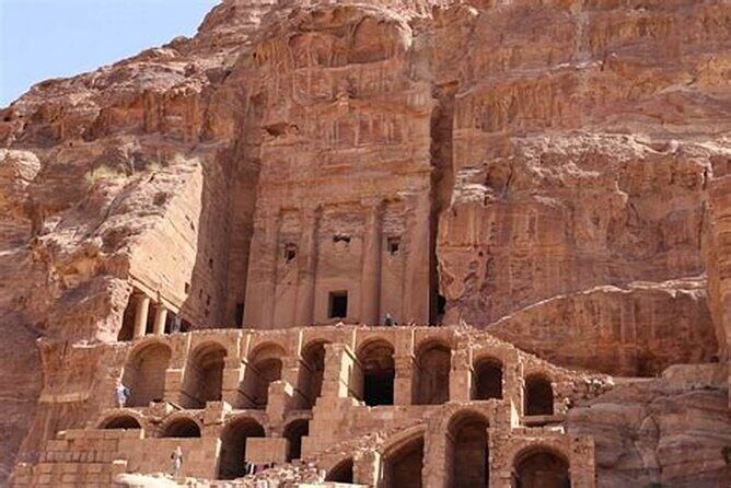 Full-Day Petra Adventure: Round-Trip Transportation from Amman - FAQs