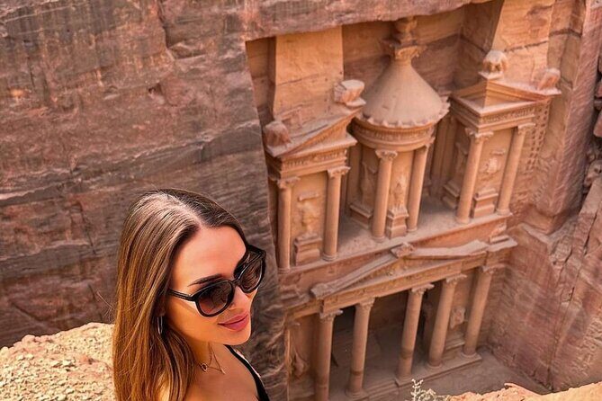 Full Day Petra and Wadi Rum Private Guided Tour - Key Points