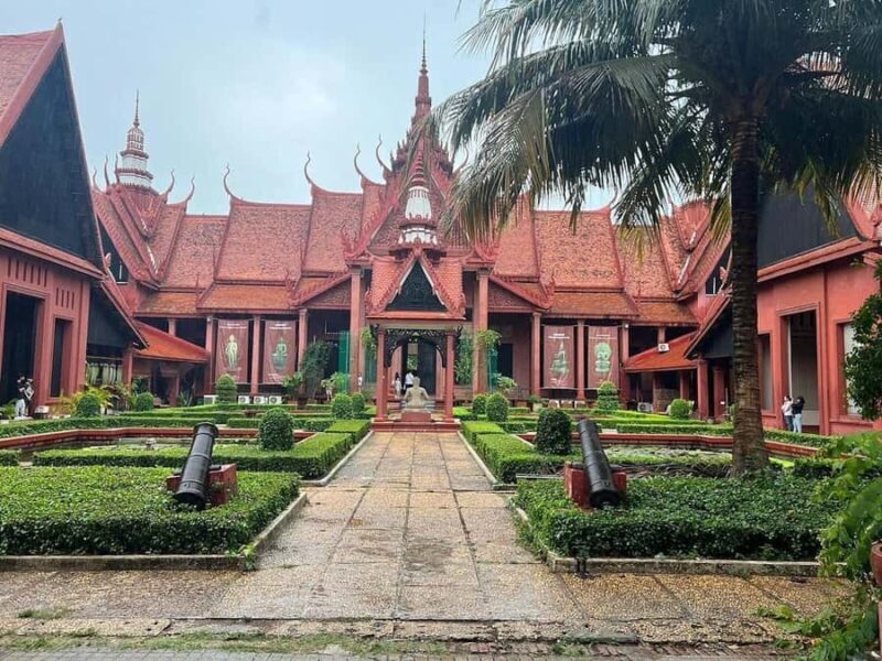 Full Day Phnom Penh City Exploration Private Tour - Key Points