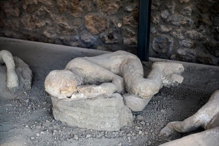 full-day-pompeii-positano-sorrento-shore-excursion