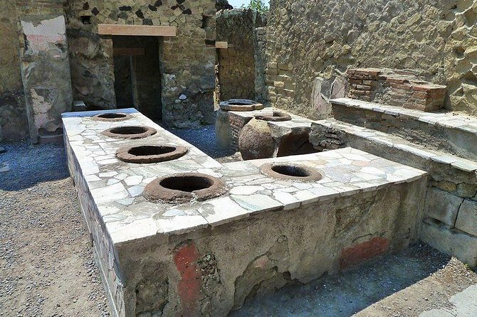 full-day-pompeii-vesuvius-winery-lunch-experience-private-tour