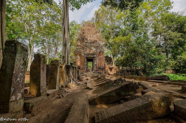 full-day-preah-vihear-koh-ker-and-beng-mealea-private-tour-2