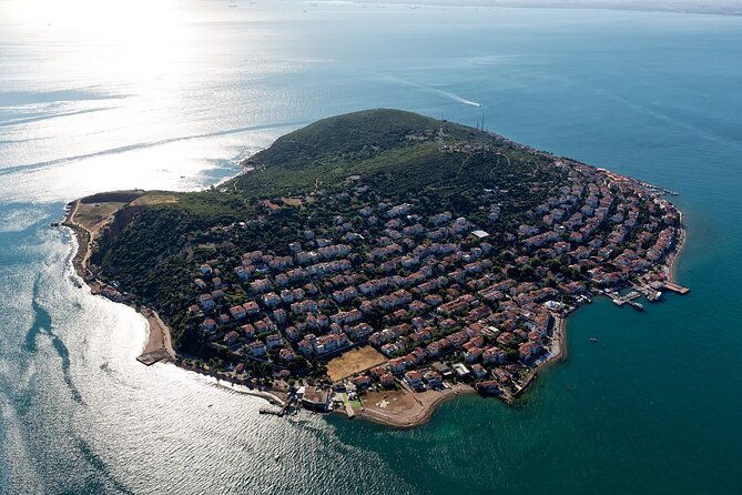 full-day-princess-island-tour-lunchtranfer-and-by-boat-istanbul