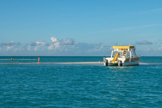 full-day-private-boat-charter-at-grace-bay-providenciales