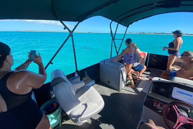 full-day-private-boat-charter-tour-in-turks-and-caicos-with-guide