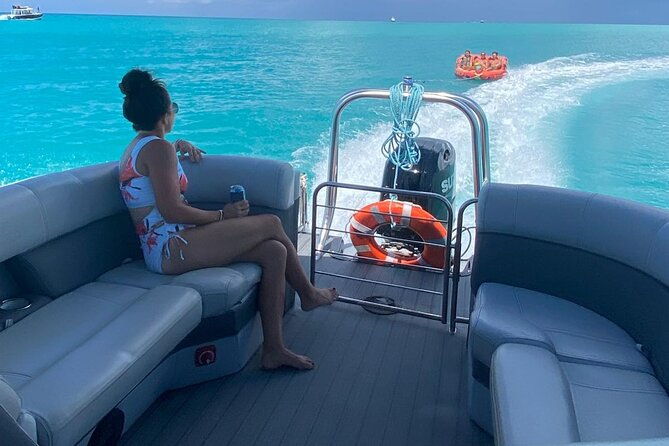 full-day-private-boat-charter-tour-in-turks-and-caicos-with-guide