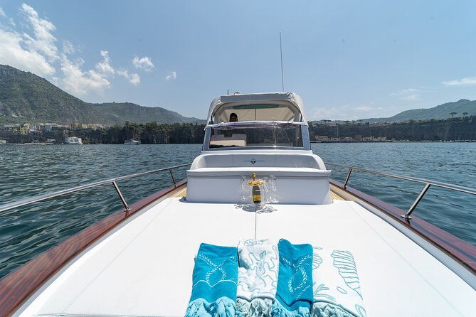 full-day-private-boat-tour-of-amalfi-coast-from-positano-2
