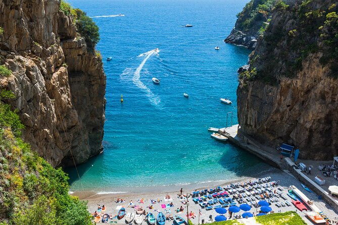 full-day-private-boat-tour-of-amalfi-coast-from-sorrento