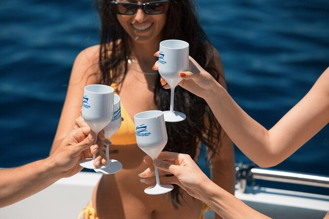 full-day-private-boat-tour-of-capri-5