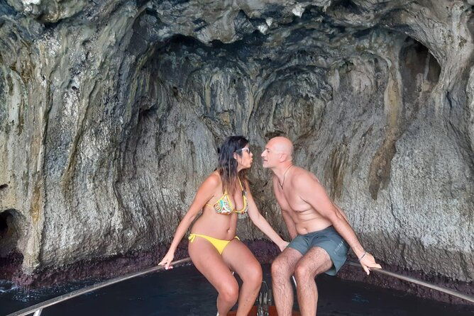 full-day-private-boat-tour-of-capri-6