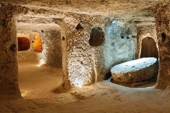 full-day-private-cappadocia-tourcar-guide