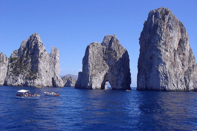 full-day-private-capri-and-pompeii-from-sorrento