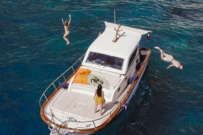 full-day-private-guided-boat-tour-in-amalfi