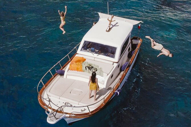 full-day-private-guided-boat-tour-in-capri